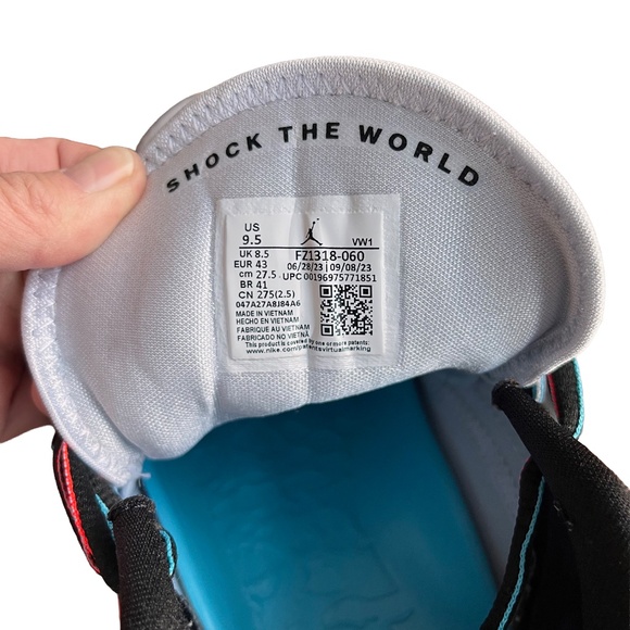 Air Jordan Basketball Shoes – Men’s 9.5 main image 9